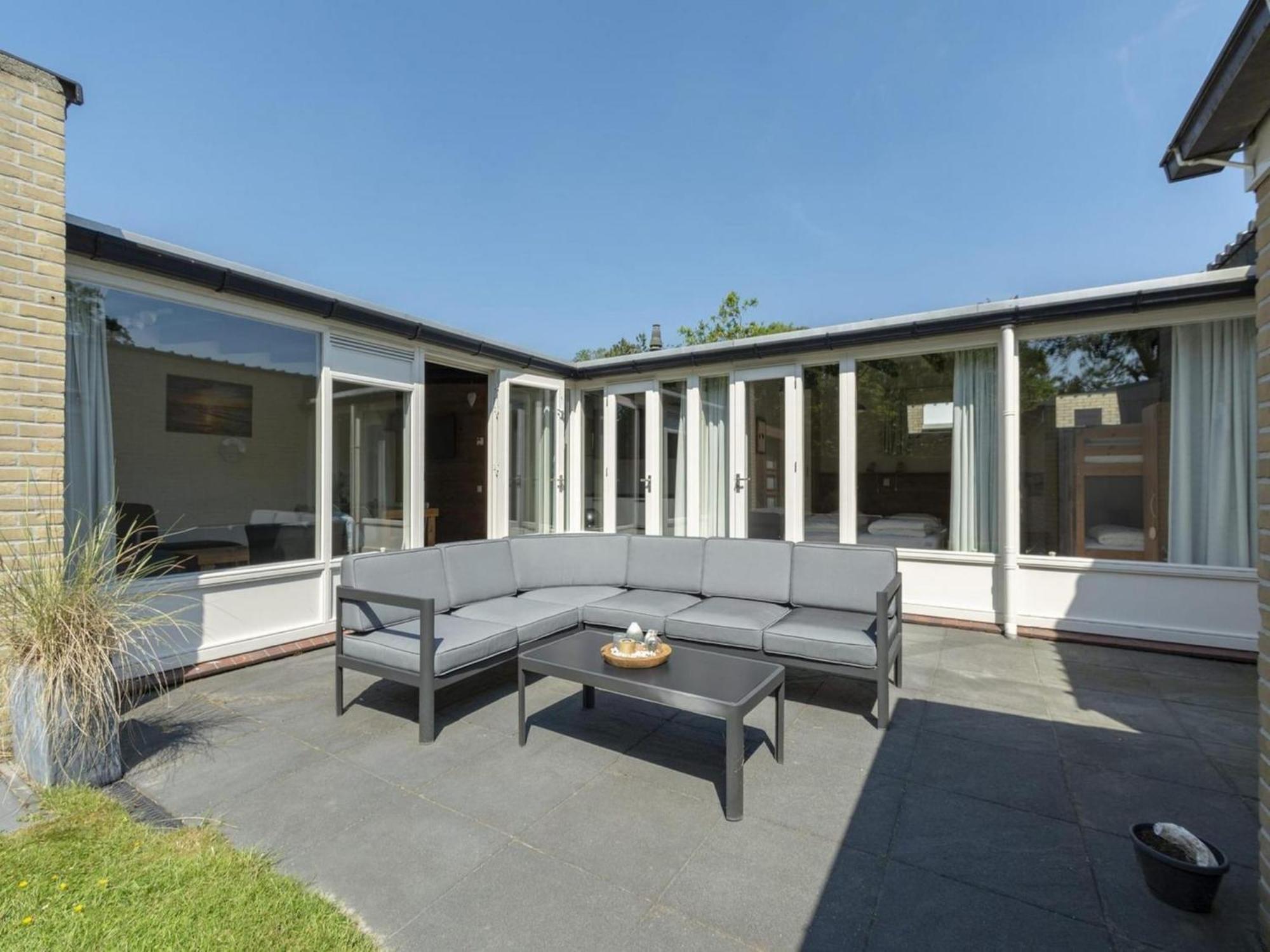 Contemporary Bungalow With Garden Sint Maartensvlotbrug Dış mekan fotoğraf